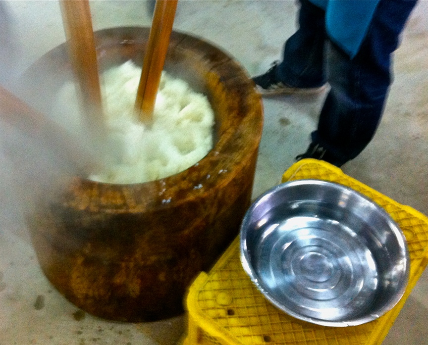 mochigome and water